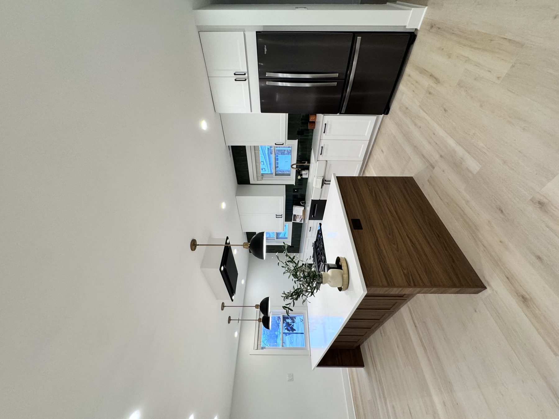 Black & White Kitchen — kitchens