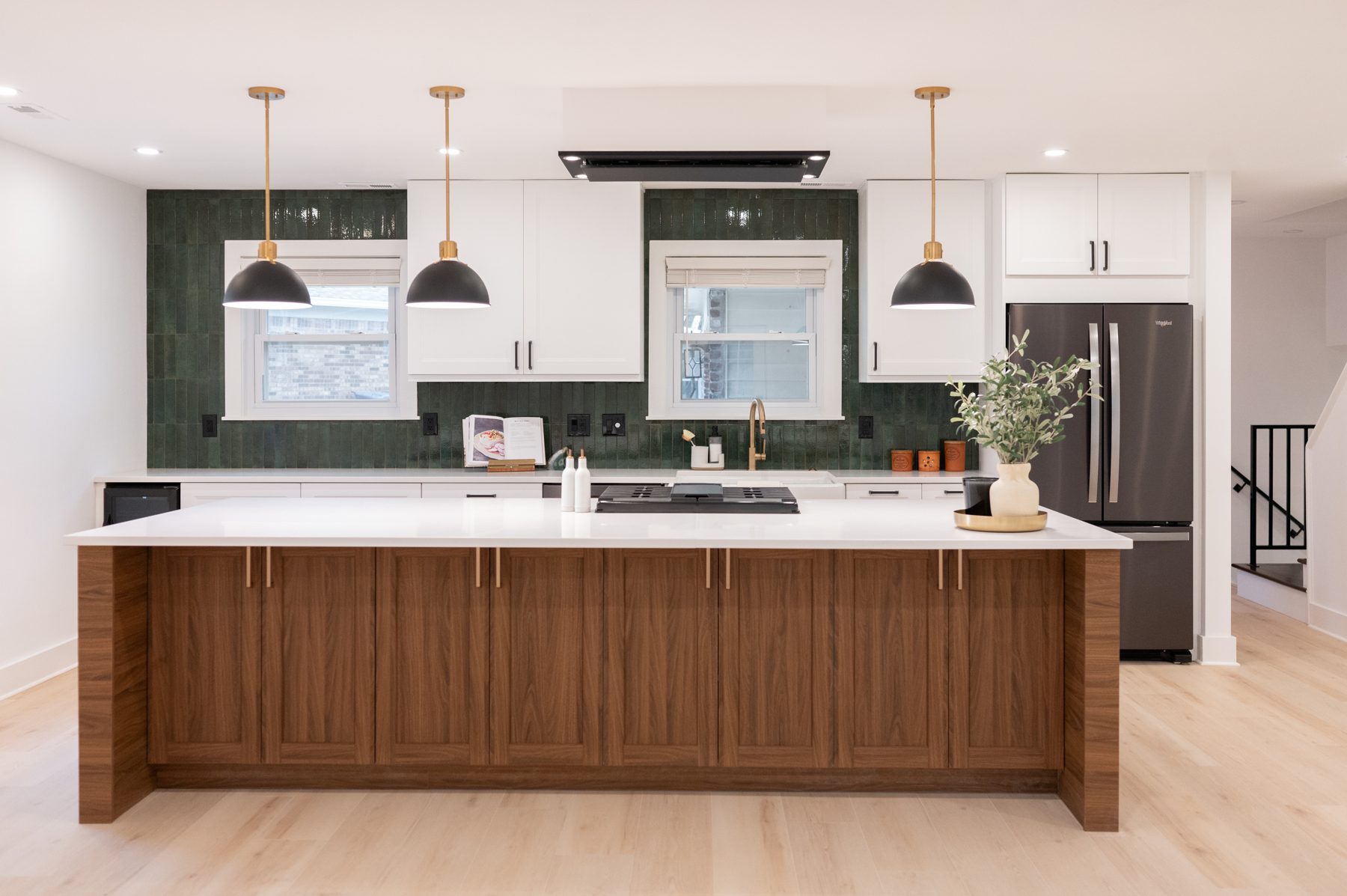 Modern Green Kitchen — kitchens